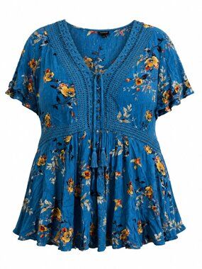 💖 2/40 Torrid Blue Floral Lace Trim Ruffle Sleeve Top Size 4
